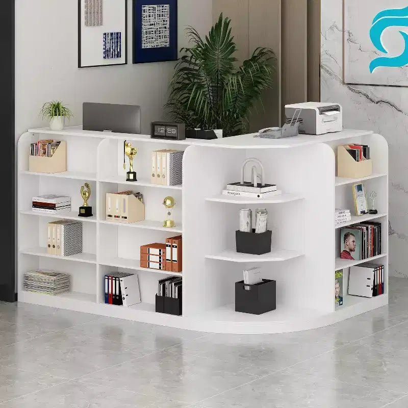 Comptoir de réception en bois blanc avec classeur pour un bureau efficace