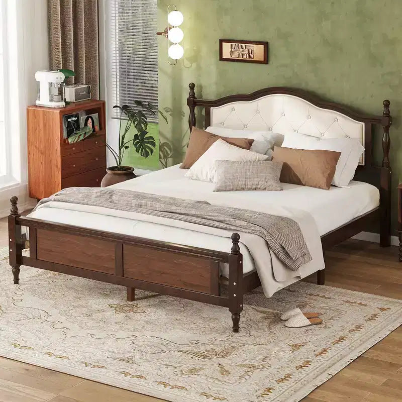 Lit Queen Pine en bois avec tête de lit capitonnée et pied de lit à panneaux