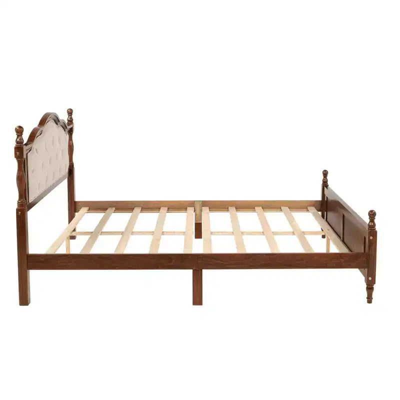 Lit Queen Pine en bois avec tête de lit capitonnée et pied de lit à panneaux