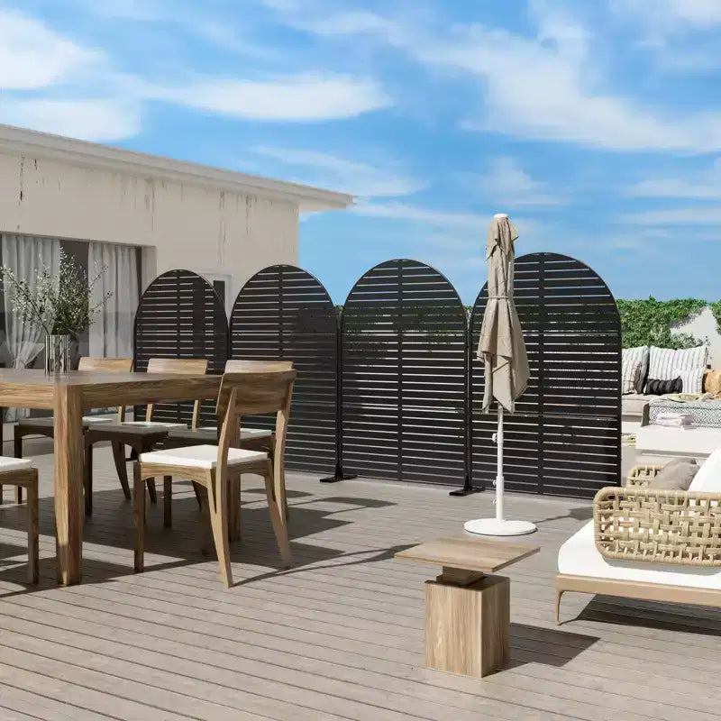 Louvered Classic Black Arched Galvanized Steel Screen 183x120x40cm