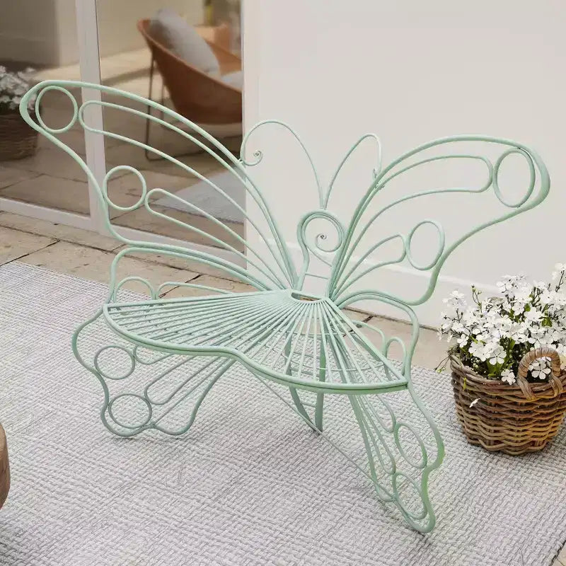 Banc papillon en fer robuste pour 50 espaces extérieurs : porche, pelouse, jardin et cour.