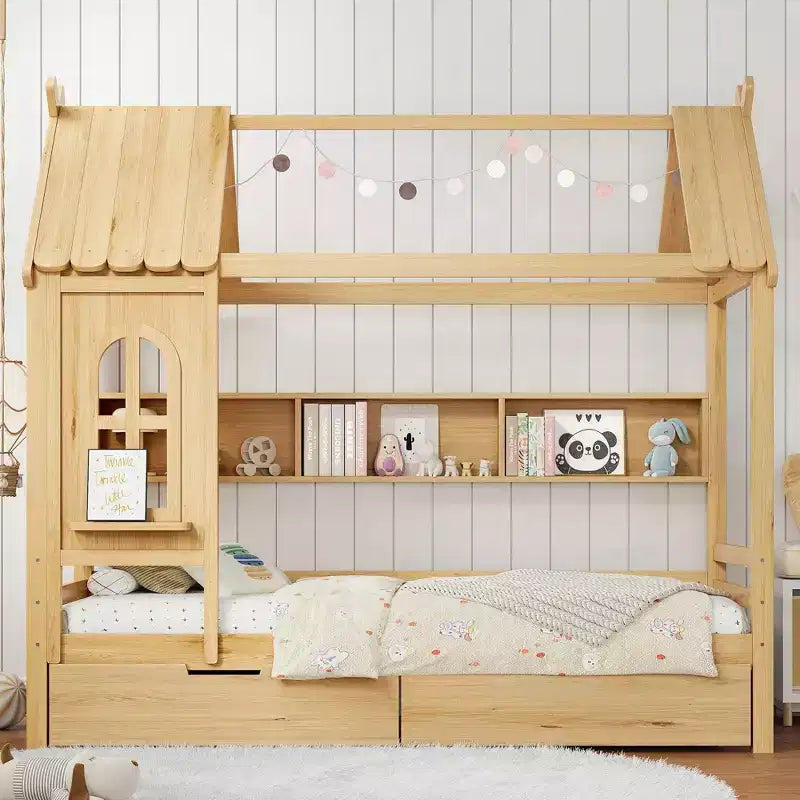 Lit cabane avec tiroirs de rangement et fenêtre, cadre en bois massif avec étagères, design amusant et enfantin, blanc clair