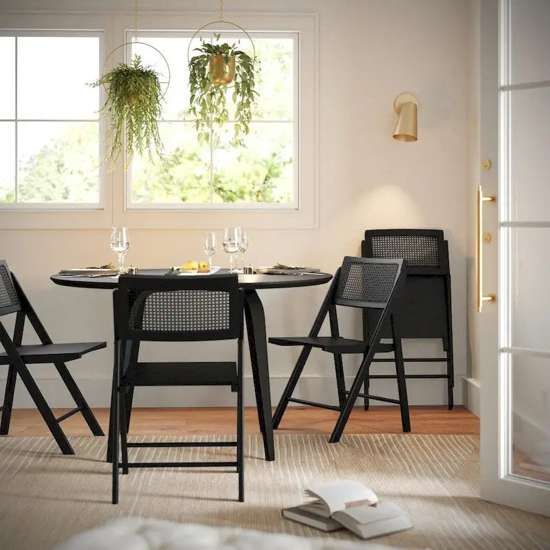 Lot de 2 chaises pliantes commerciales en canne de rotin – Dossiers et assises en bois