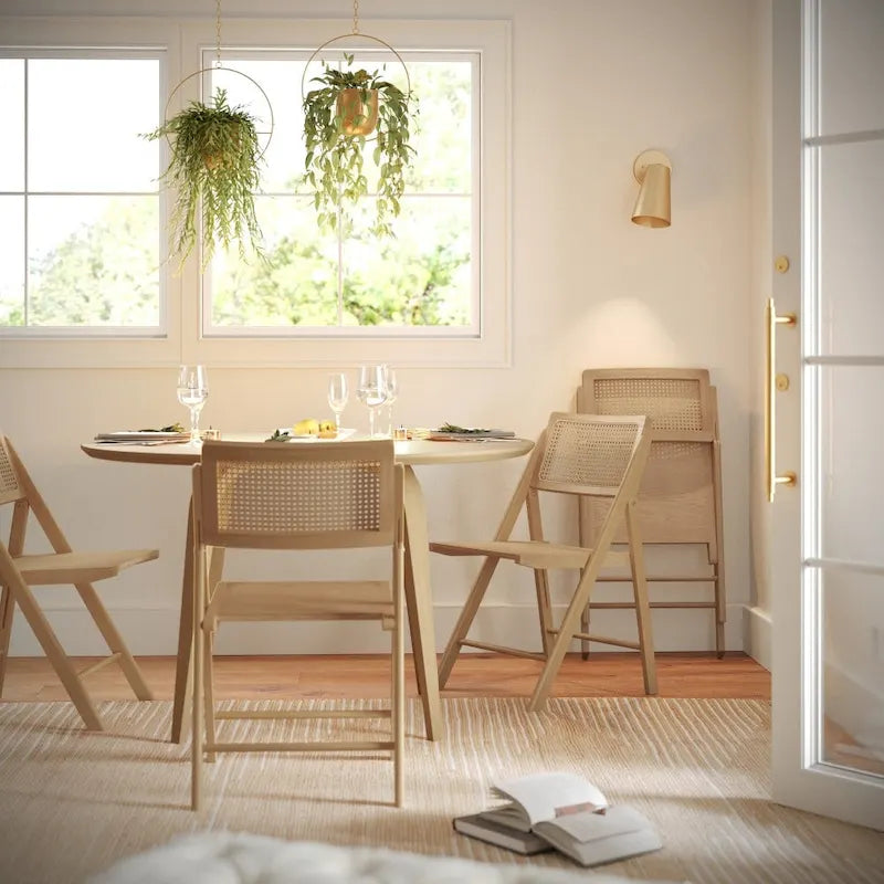 Lot de 2 chaises pliantes commerciales en canne de rotin – Dossiers et assises en bois